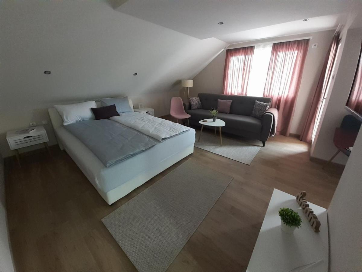 סוקו בניה M Apartments מראה חיצוני תמונה