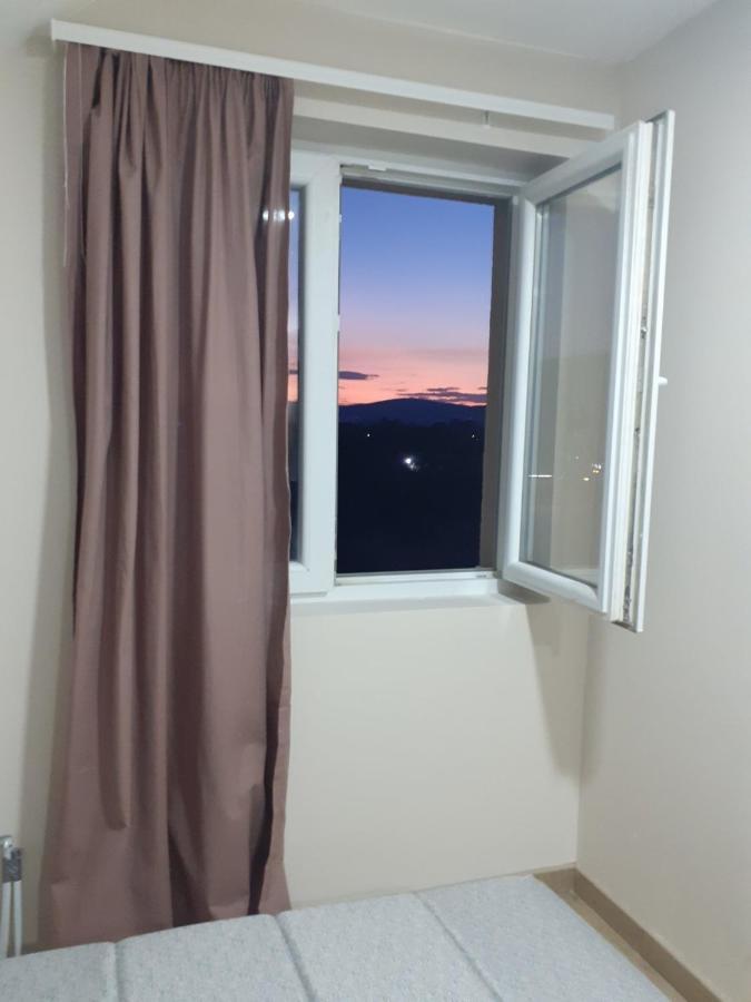 סוקו בניה M Apartments מראה חיצוני תמונה