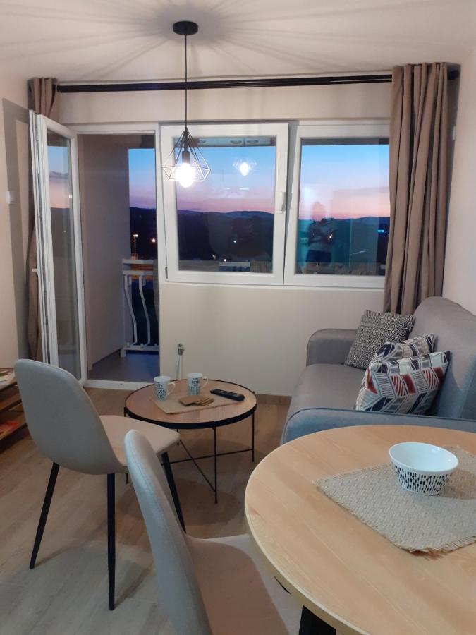 סוקו בניה M Apartments מראה חיצוני תמונה