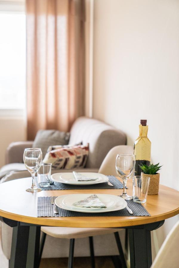 סוקו בניה M Apartments מראה חיצוני תמונה
