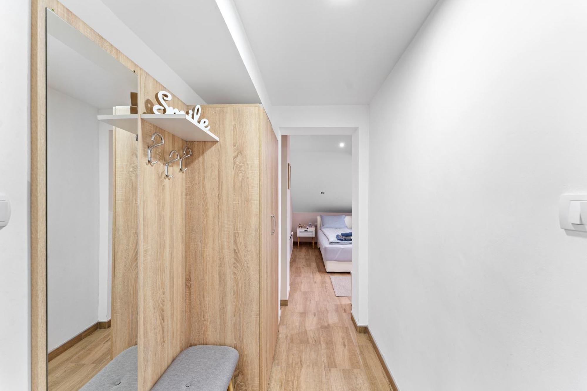 סוקו בניה M Apartments מראה חיצוני תמונה